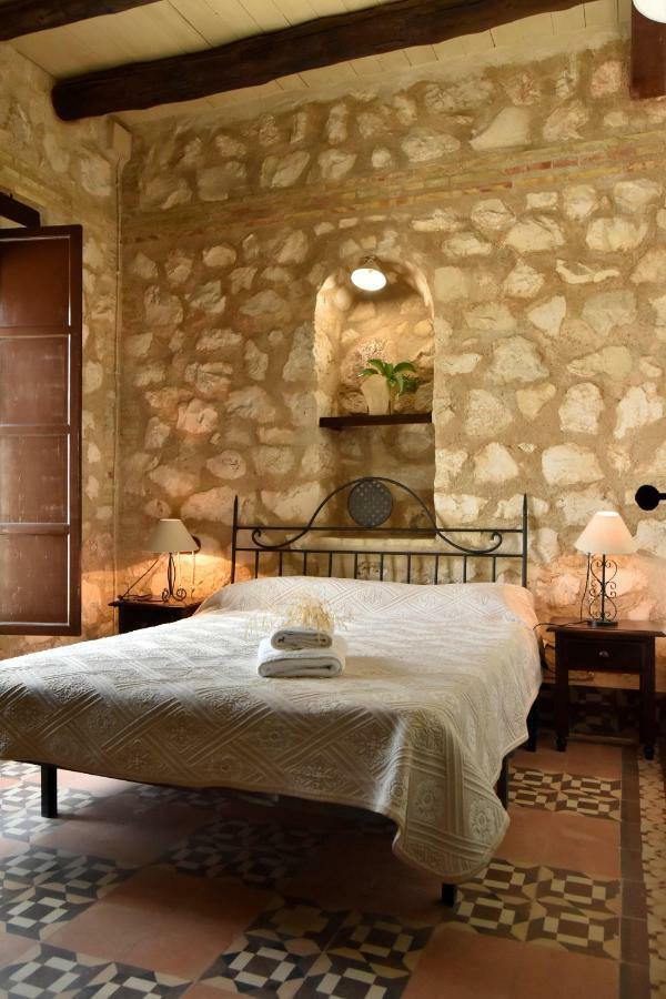 Casas Rurales Las Vinas Osuna Ngoại thất bức ảnh
