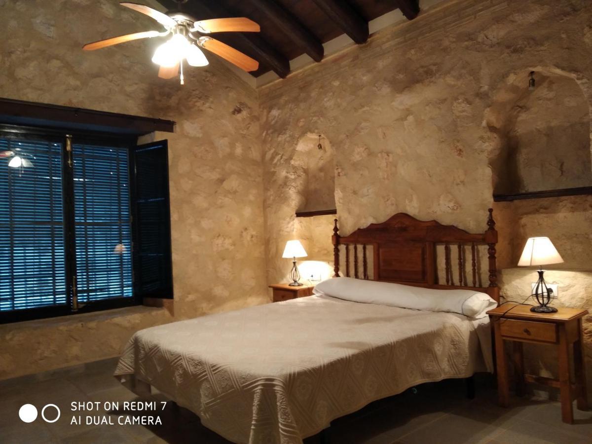 Casas Rurales Las Vinas Osuna Ngoại thất bức ảnh